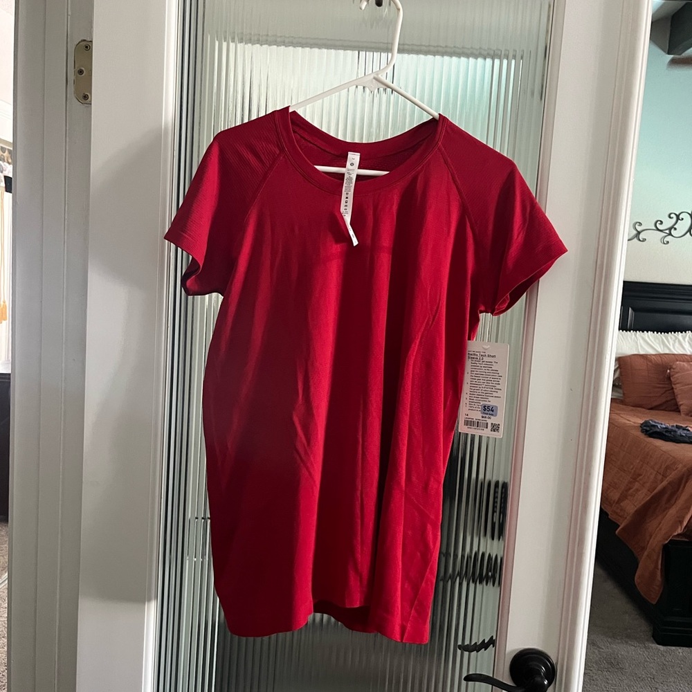 Lululemon swiftly tech 2.0